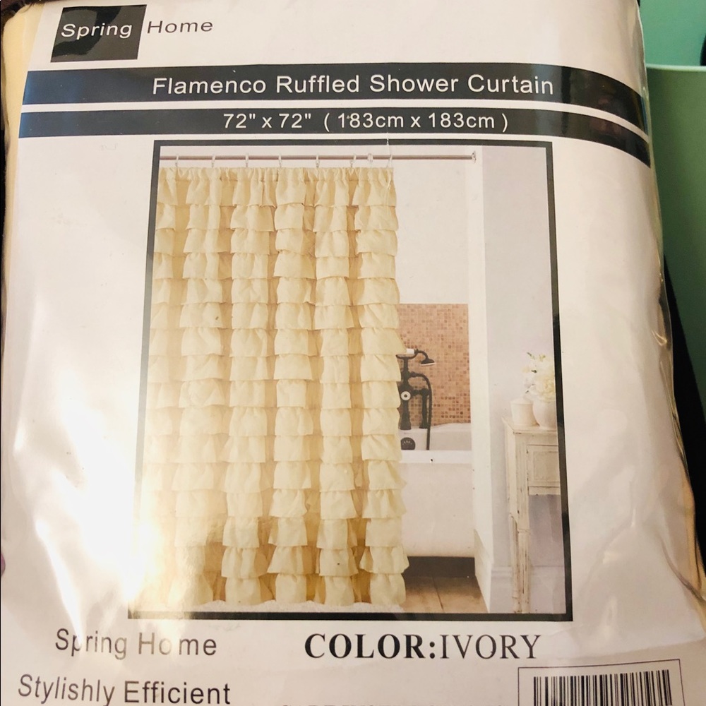 NWT Ivory Ruffle Curtain!!